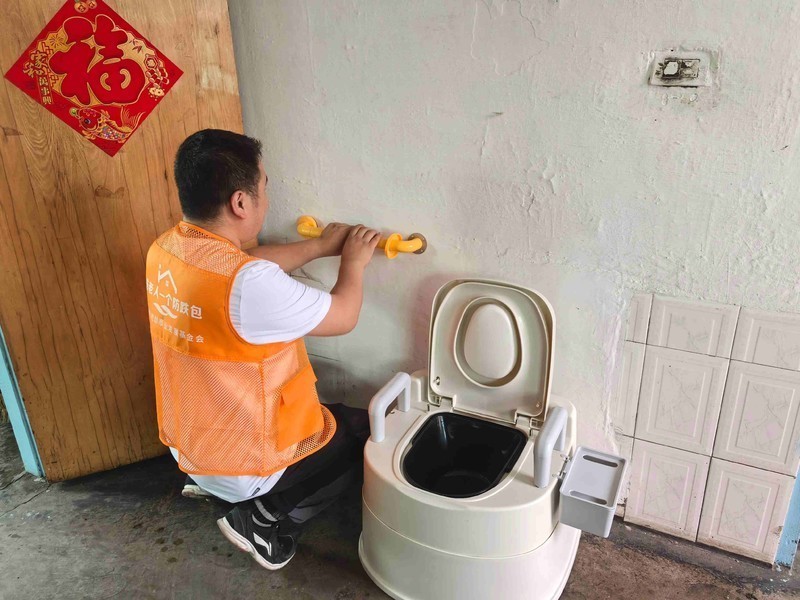 安装1压缩.jpg